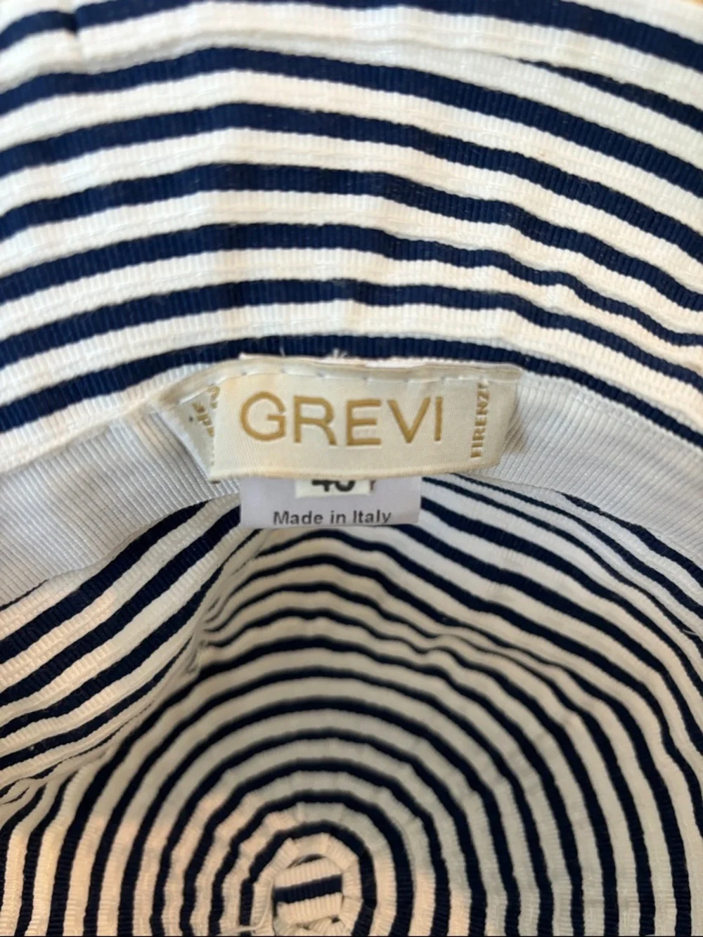Grevi Little Girl’s Navy and White Striped Sun Hat with White Bow